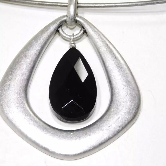 Lia Sophia CONCERTO  Pendant Collar Necklace, 17",  NWOT - Picture 2 of 4